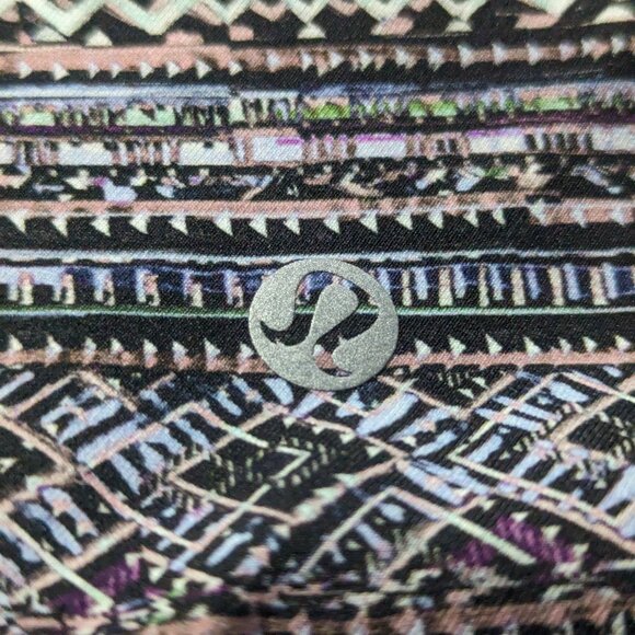 Lululemon Wunder Under Tight Aztec Geometric Stripe Multicolored Leggings 8 - Picture 2 of 4